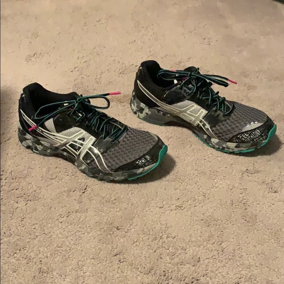 Asics Women’s Running Shoe - Picture 2 of 6